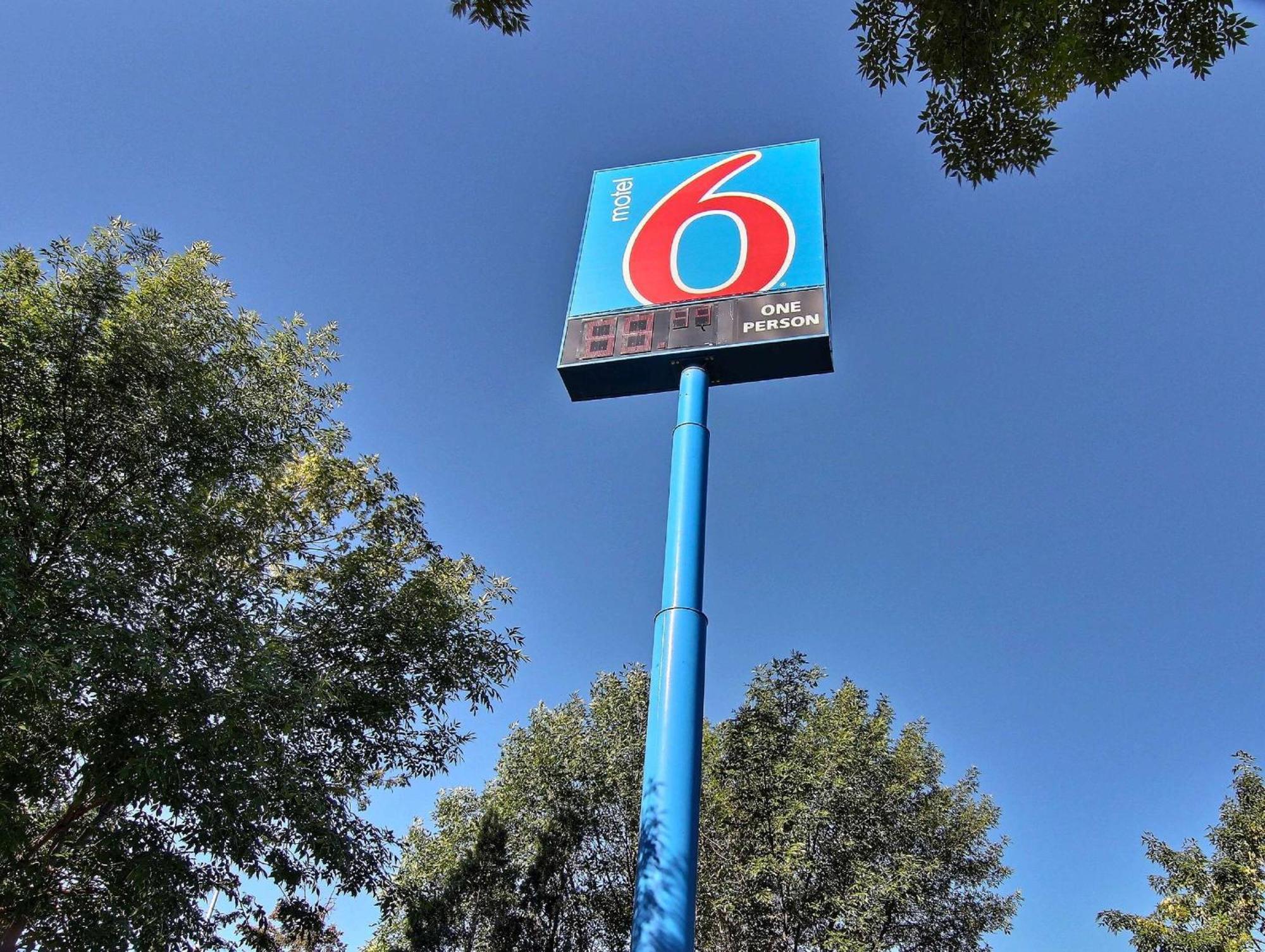Motel 6-Bismarck, Nd Extérieur photo